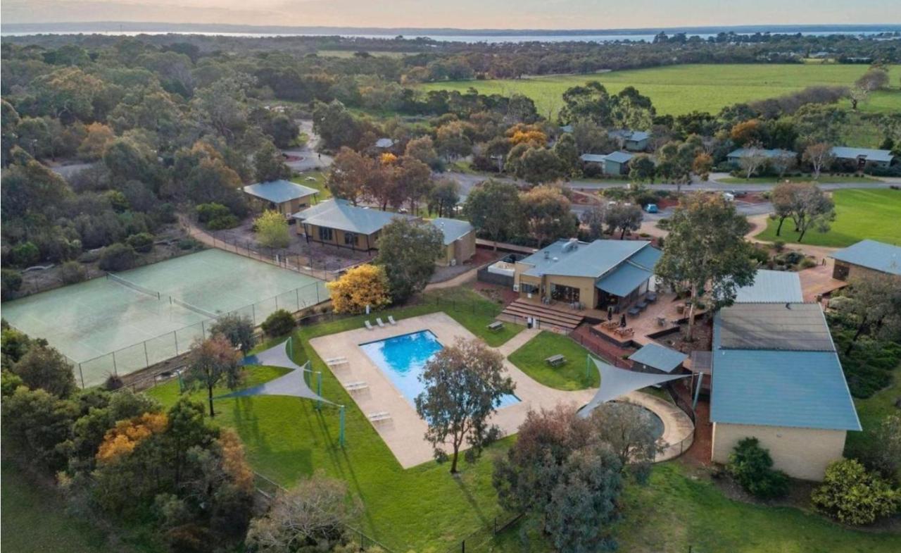 The Nature Resort Villas Cowes Esterno foto